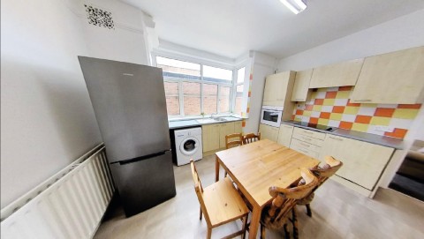 View Full Details for Clarendon Park Road, Leicester